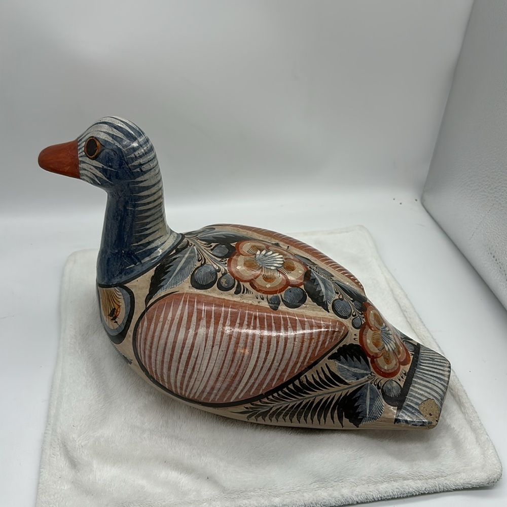 Mexican Folk Art Pottery Duck LARGE from the Tonala Region of Mexico - Picture 3 of 7